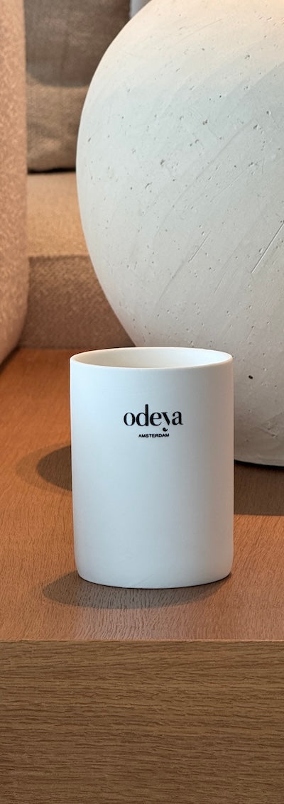 Light oud